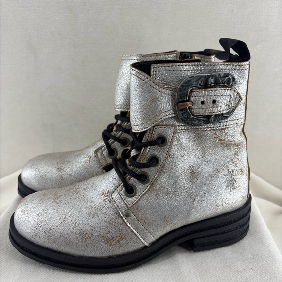 Fly London Kara Silver Metallic Lace-Up Buckle Boot size 38 NIB - Picture 2 of 10